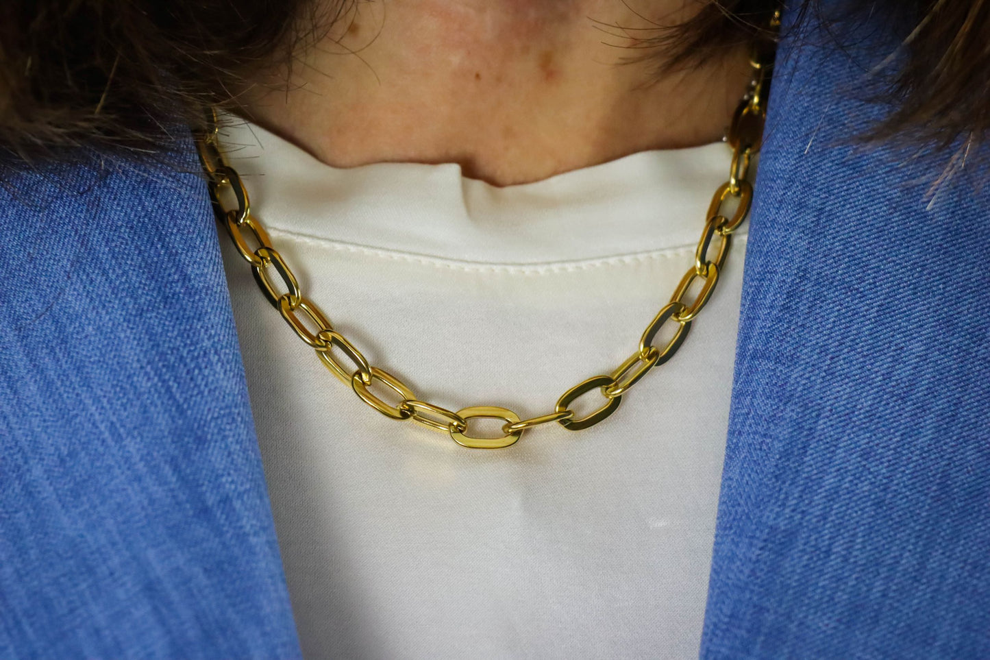 CHAIN NECKLACE