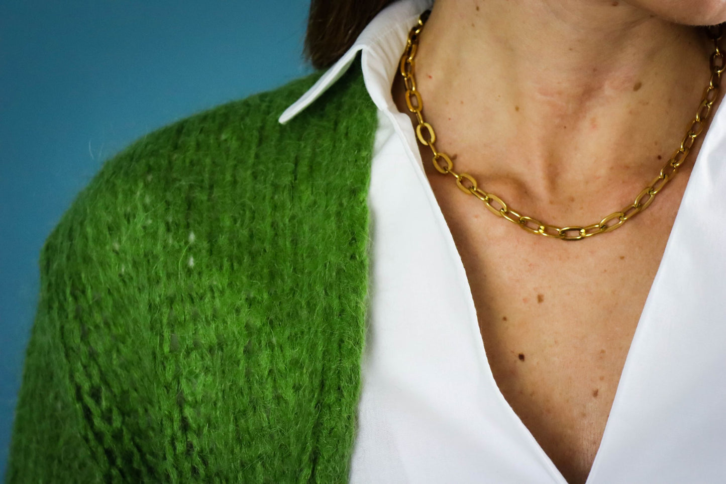 CHAIN NECKLACE